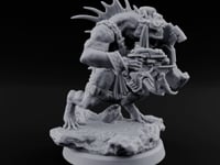 Spines Up on Broken Ground Lizardfolk Shield Gunner E turntable