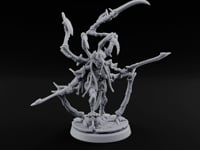 Looks Down on Everyone Retriever Blade-Legged Construct turntable