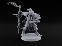 Cross-Guard Raised Dragonborn Champion turntable