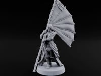 Shouting the Fan Skyward Elf Banner Bearer turntable