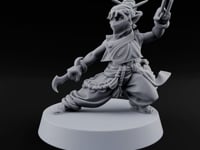 Face Covered, Basket Full Halfling Rogue turntable