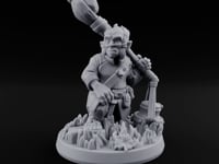 Small Folk, Big Appetite for Trouble Halfling Adventurer C turntable