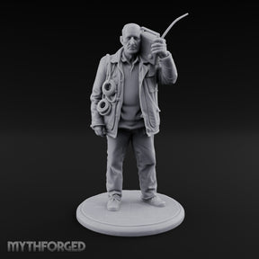 Radio Hoisting Rope Slinging Human Survivor Miniature for Dungeons and Dragons, Pathfinder or other TTRPGs