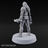 Wasteland Welcome Committee Human Raider H — Auto Pistol & Cleaver