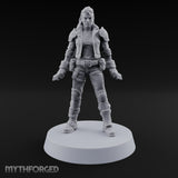Wasteland Welcome Committee Human Raider H — Twin Combat Knives