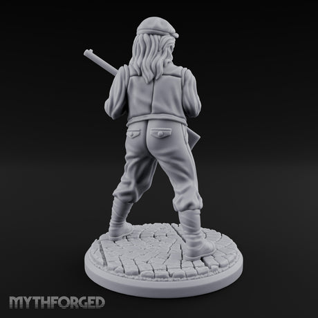 Rifle Levelling Hybrid Hunter Miniature for Dungeons and Dragons, Pathfinder or other TTRPGs