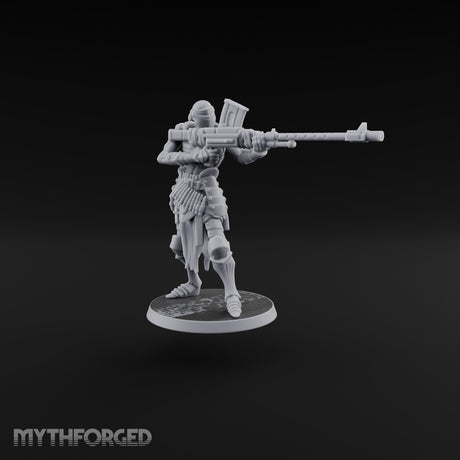 Rifle Shouldered Sight Taking Anti-Tank Trooper