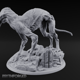 Coiled Over Wreckage R'yleh Sentinel Miniature for Dungeons and Dragons, Pathfinder or other TTRPGs