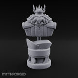 Stern Gaze, Spiked Crown Royal King Bust Display