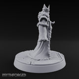 Crowns Heavy, Court Waiting Human King A