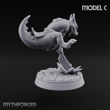 Scrapping And Clawing Kobold Warrior C Miniature for Dungeons and Dragons, Pathfinder or other TTRPGs