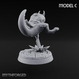 Scrapping And Clawing Kobold Warrior C Miniature for Dungeons and Dragons, Pathfinder or other TTRPGs