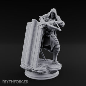 Shield Bracing Crossbow Aiming Human Crossbowman — 32mm