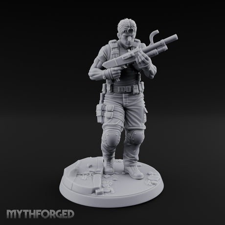 Shotgun Levelling Human Survivor Miniature for Dungeons and Dragons, Pathfinder or other TTRPGs