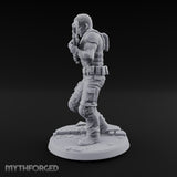 Shotgun Levelling Human Survivor Miniature for Dungeons and Dragons, Pathfinder or other TTRPGs