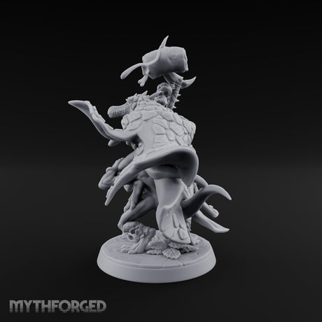 Skull Staff Wielding Lizardfolk Shaman gallery 6