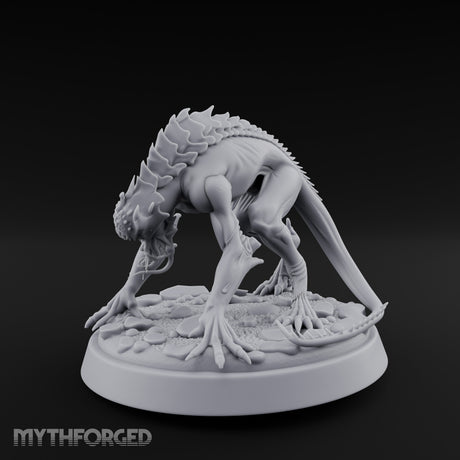 Spine Ridged Lunging Hell Hound Miniature for Dungeons and Dragons, Pathfinder or other TTRPGs