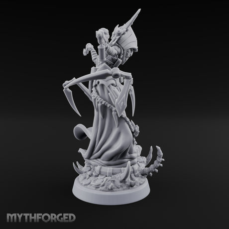 Heresy Walks on Scythe Legs Drider Heresiarch C — Standard