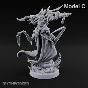 Heresy Walks on Scythe Legs Drider Heresiarch C — Standard