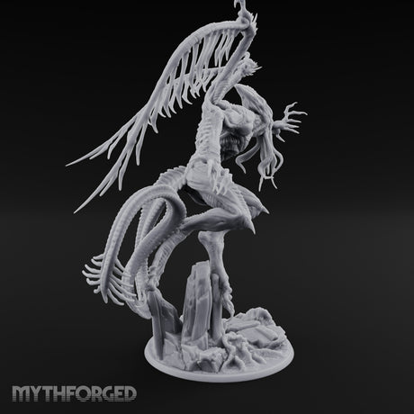 Wings Unfurling Star Spawn Abomination Miniature for Dungeons and Dragons, Pathfinder or other TTRPGs