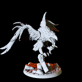 Giant Raven Miniature for Dungeons and Dragons, Pathfinder or other TTRPGs
