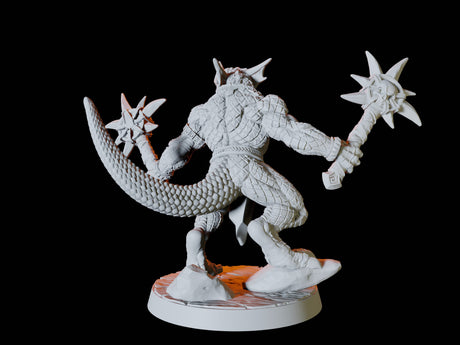 Lizardfolk Army - Six Soldiers Miniature for Dungeons and Dragons, Pathfinder or other TTRPGs